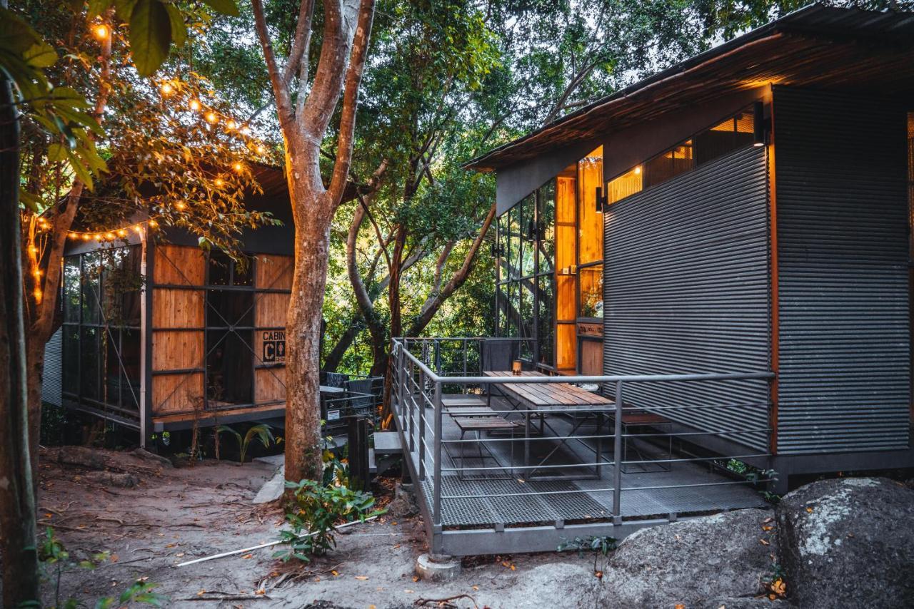 Warehouse Hostel Ko Tao Buitenkant foto