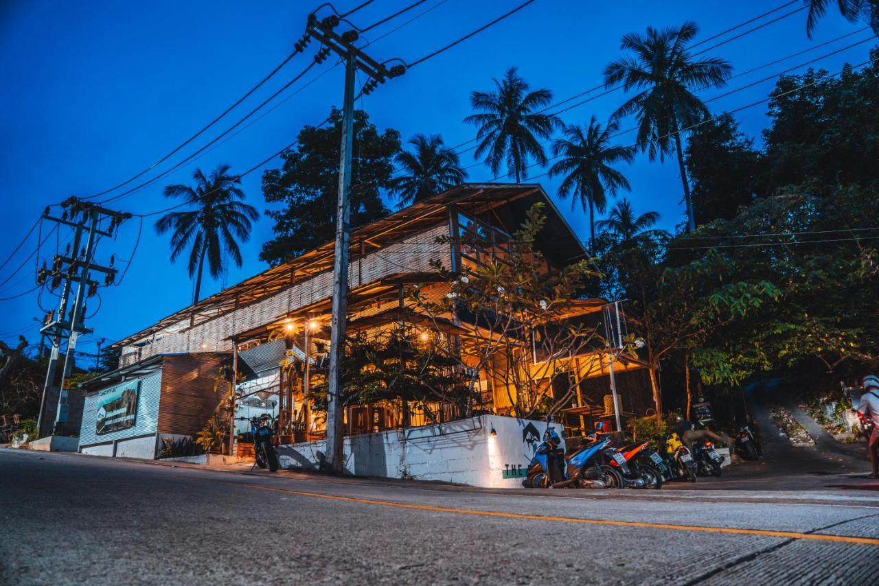 Warehouse Hostel Ko Tao Buitenkant foto
